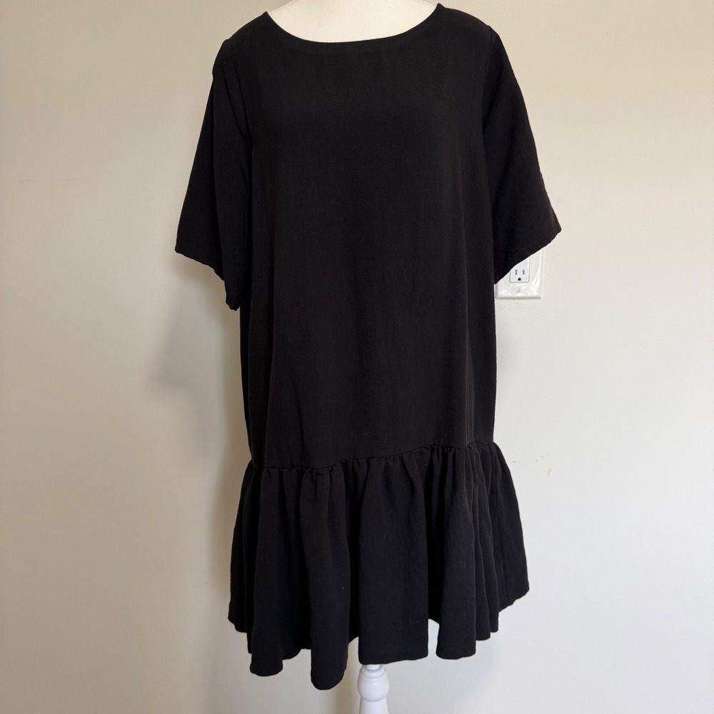 Emma Knudsen Ruffle Drop Waist Dress Womens S/P Black Shift Short Sleeve